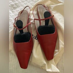 Tibis take on a classic Mary Jane. Comfortable. Worn twice. With dust bag